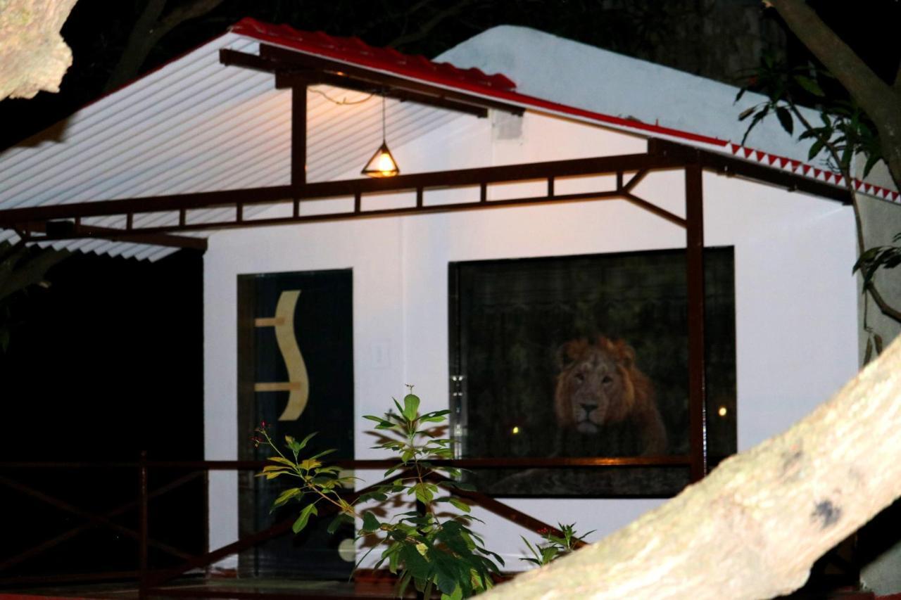 The Wilds Villa Gir Jungle Stay With Swimming Pool Sasan Gir Eksteriør bilde
