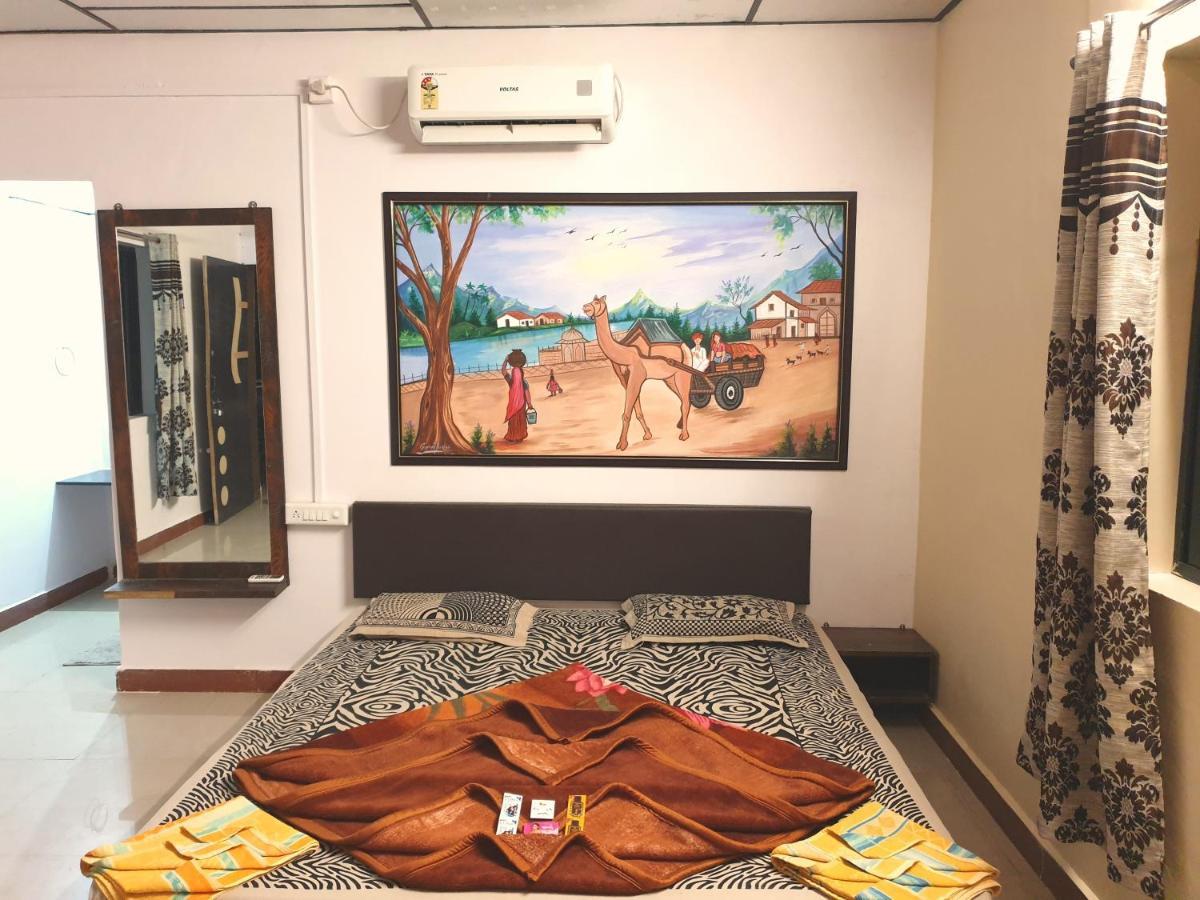 The Wilds Villa Gir Jungle Stay With Swimming Pool Sasan Gir Eksteriør bilde