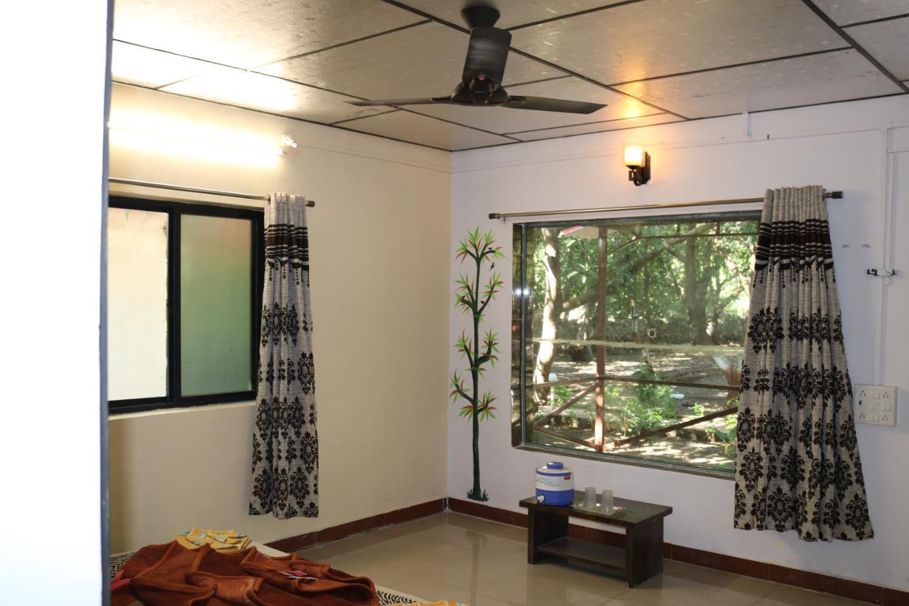 The Wilds Villa Gir Jungle Stay With Swimming Pool Sasan Gir Eksteriør bilde