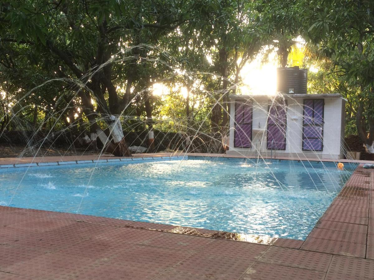 The Wilds Villa Gir Jungle Stay With Swimming Pool Sasan Gir Eksteriør bilde